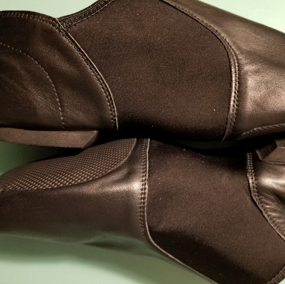 Leather upper jazz shoes size 10.5 womens